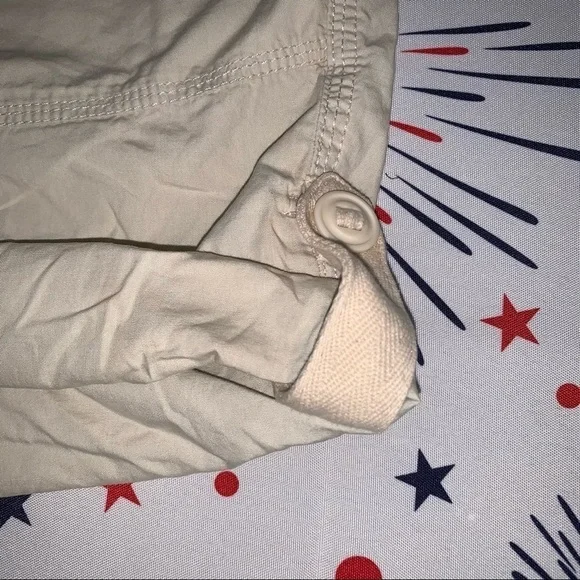 Motherhood Maternity Khaki Shorts, sz M - Picture 3 of 5